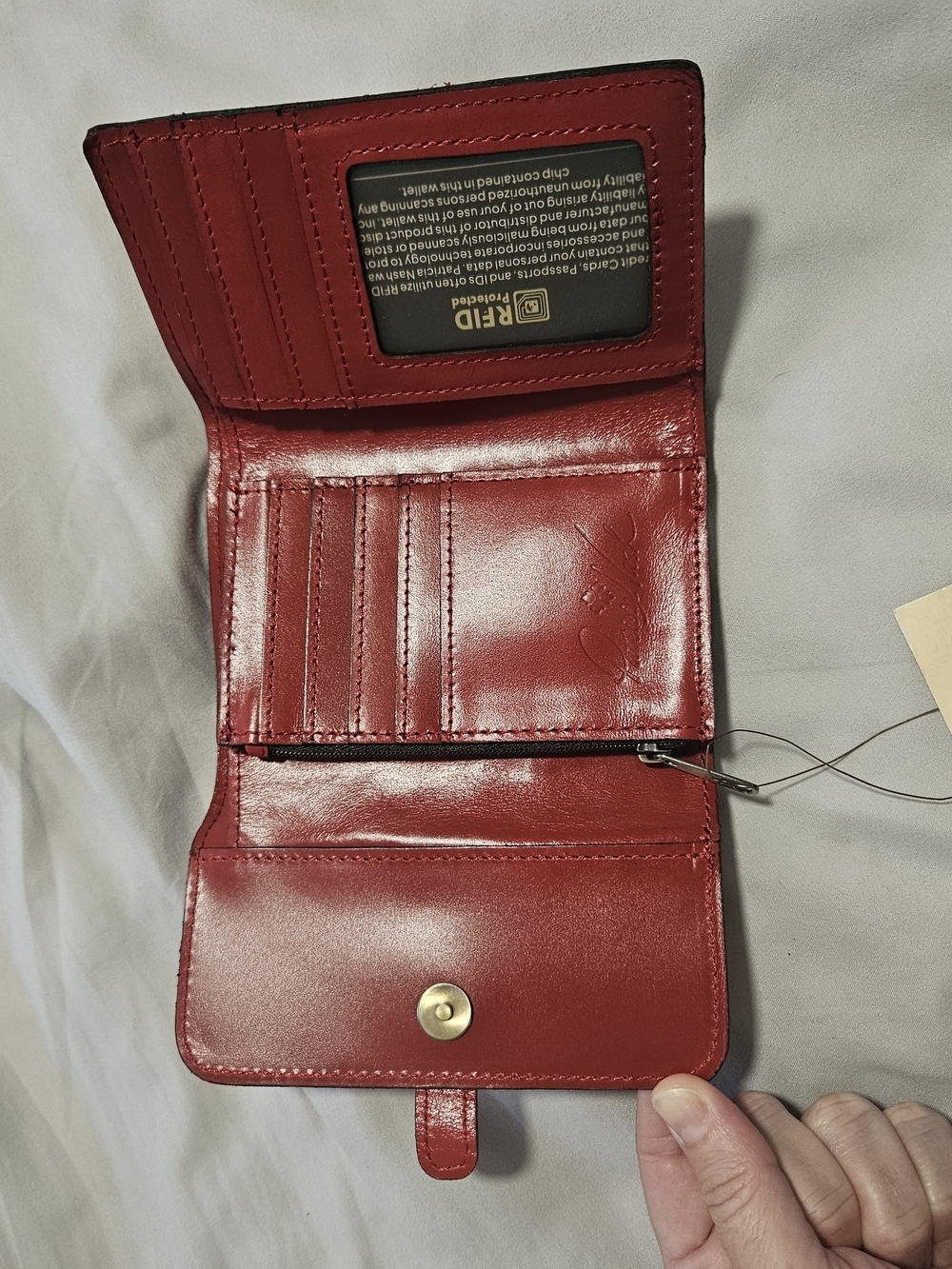 Patricia Nash Perla Rosewood Red Leather Wallet - Picture 3 of 3